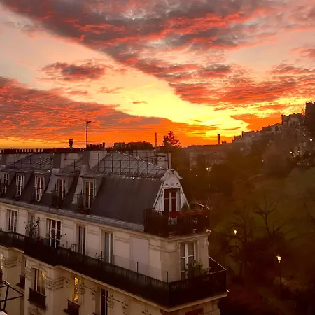 Apartment Amazing Sacre-coeur Views In Montmartre Paris